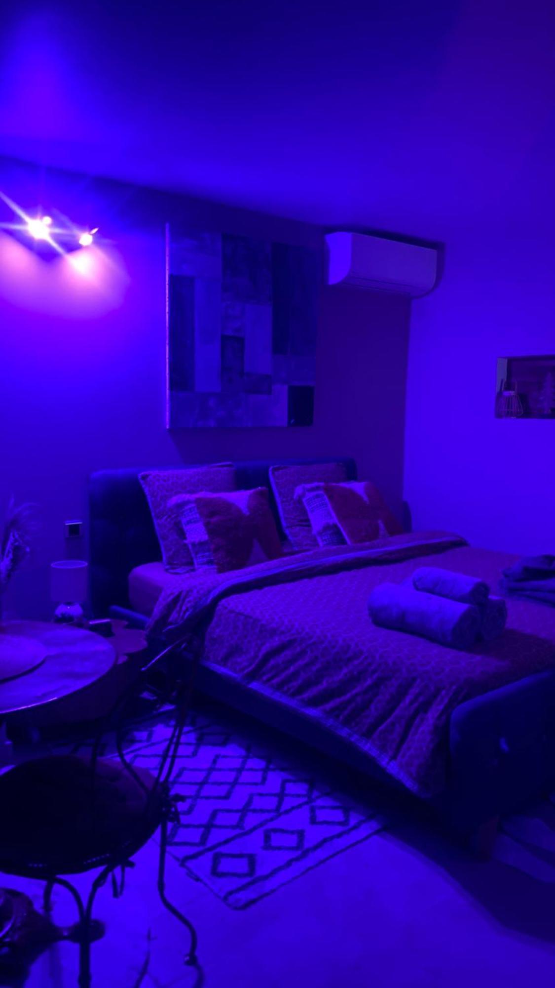 Le Cocoon Lodge Du Gapeau & Massage Solliès-Pont エクステリア 写真